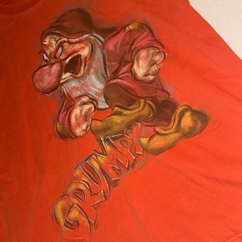 Disney Store Grumpy Snow White Graphic T-Shirt Orange Mens XXL 100% Cotton